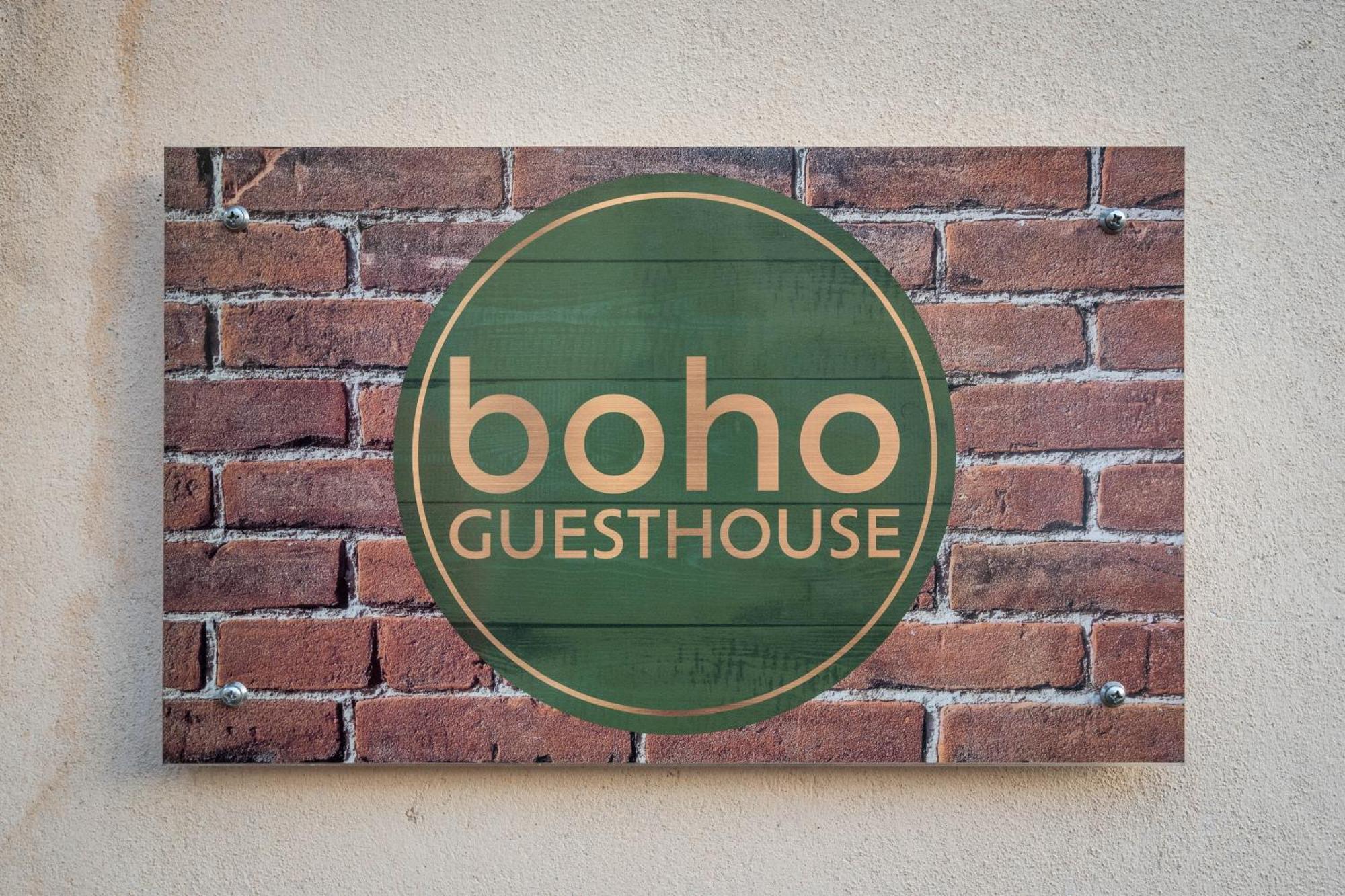 Old Town Boho Guesthouse タリン エクステリア 写真