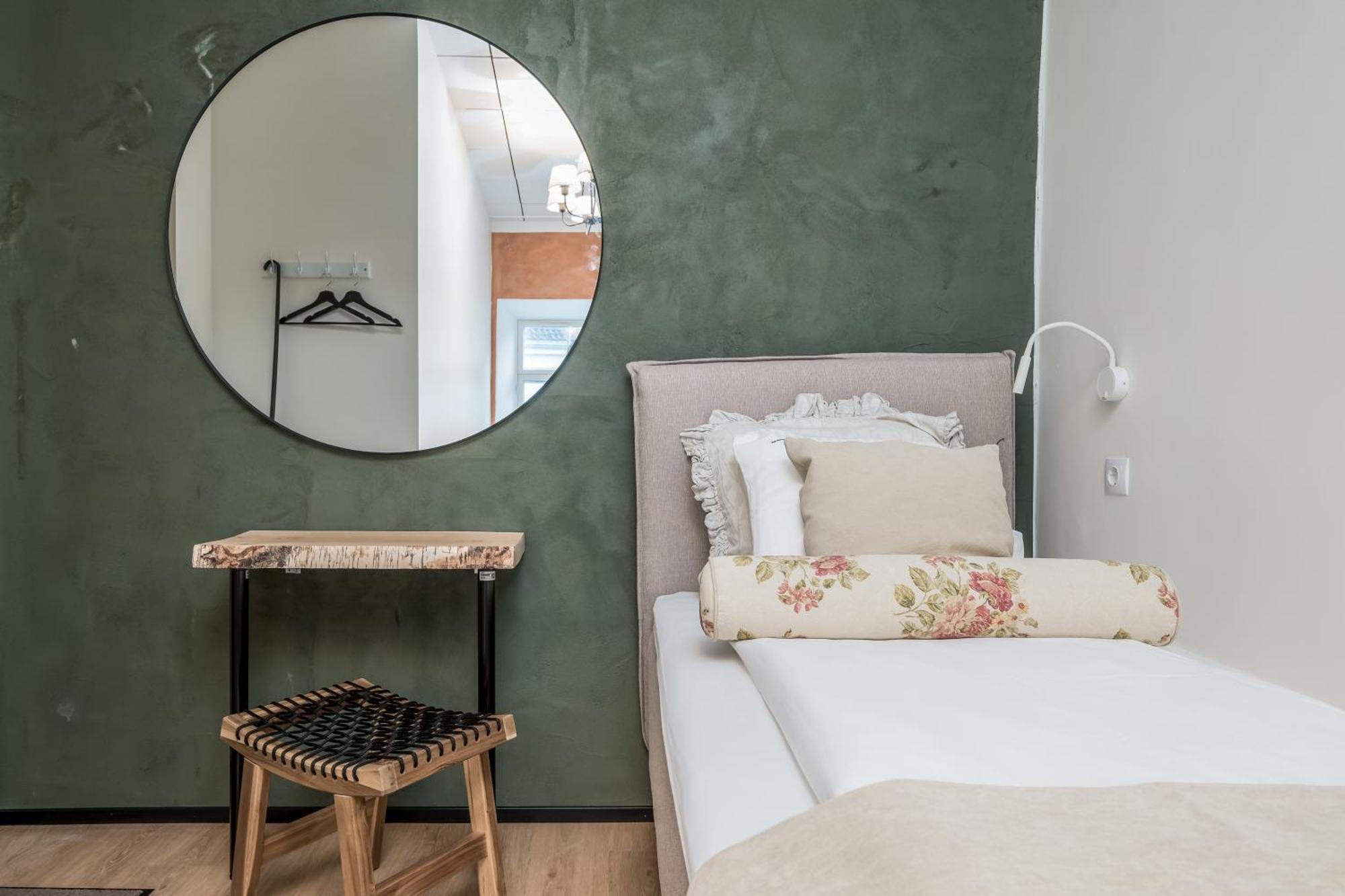 Old Town Boho Guesthouse タリン エクステリア 写真